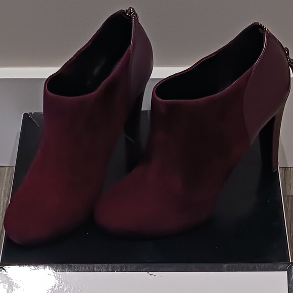 Nine West Booties - Picture 1 of 2